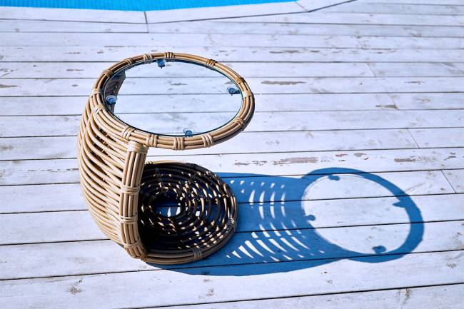 MOKKA MAJORCA боковой столик, цвет соломенный MOKKA MAJORCA боковой столик, цвет соломенный