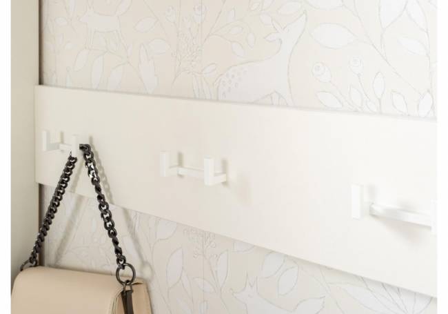 Настенная вешалка Октава 15.14.02 белый PE шагрень