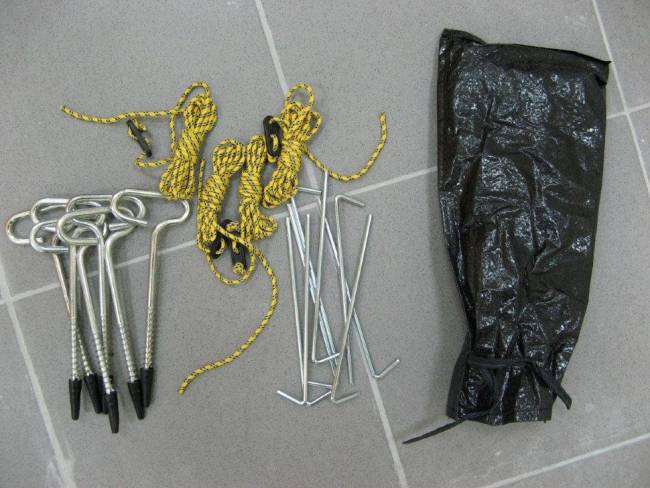 Палатка для зимней рыбалки Tramp IceFisher 2