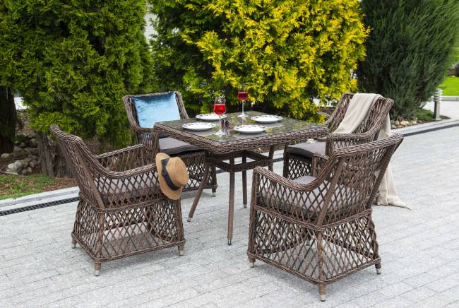 "Айриш" обеденная группа плетеная на 4 персоны, цвет коричневый "Айриш" обеденная группа плетеная на 4 персоны, цвет коричневый