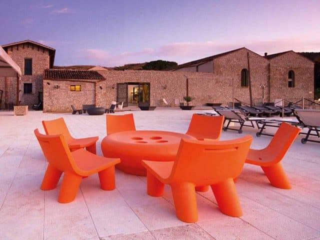 Кресло пластиковое Low Lita Standard 780х800х700 мм