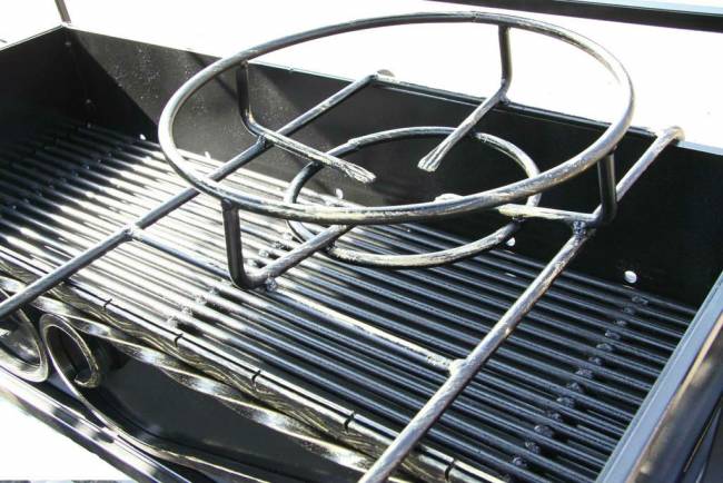 Кованый мангал с печкой "Универсальный"